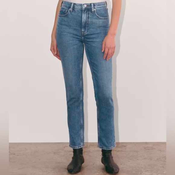 Everlane Denim - Everlane The Original Cheeky Jean Straight Leg Organic Cotton Size 25
